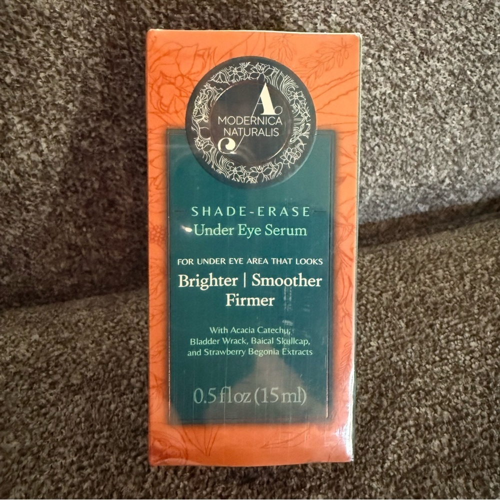 NWB sealed Modernica Naturals shade-erase under eye serum (15 ml) - Picture 2 of 10